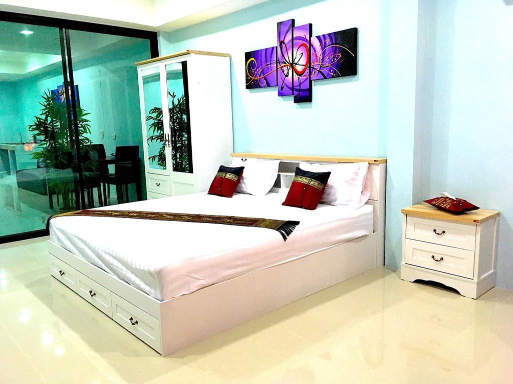 Breezy House Lägenhet Jomtien Beach Exteriör bild
