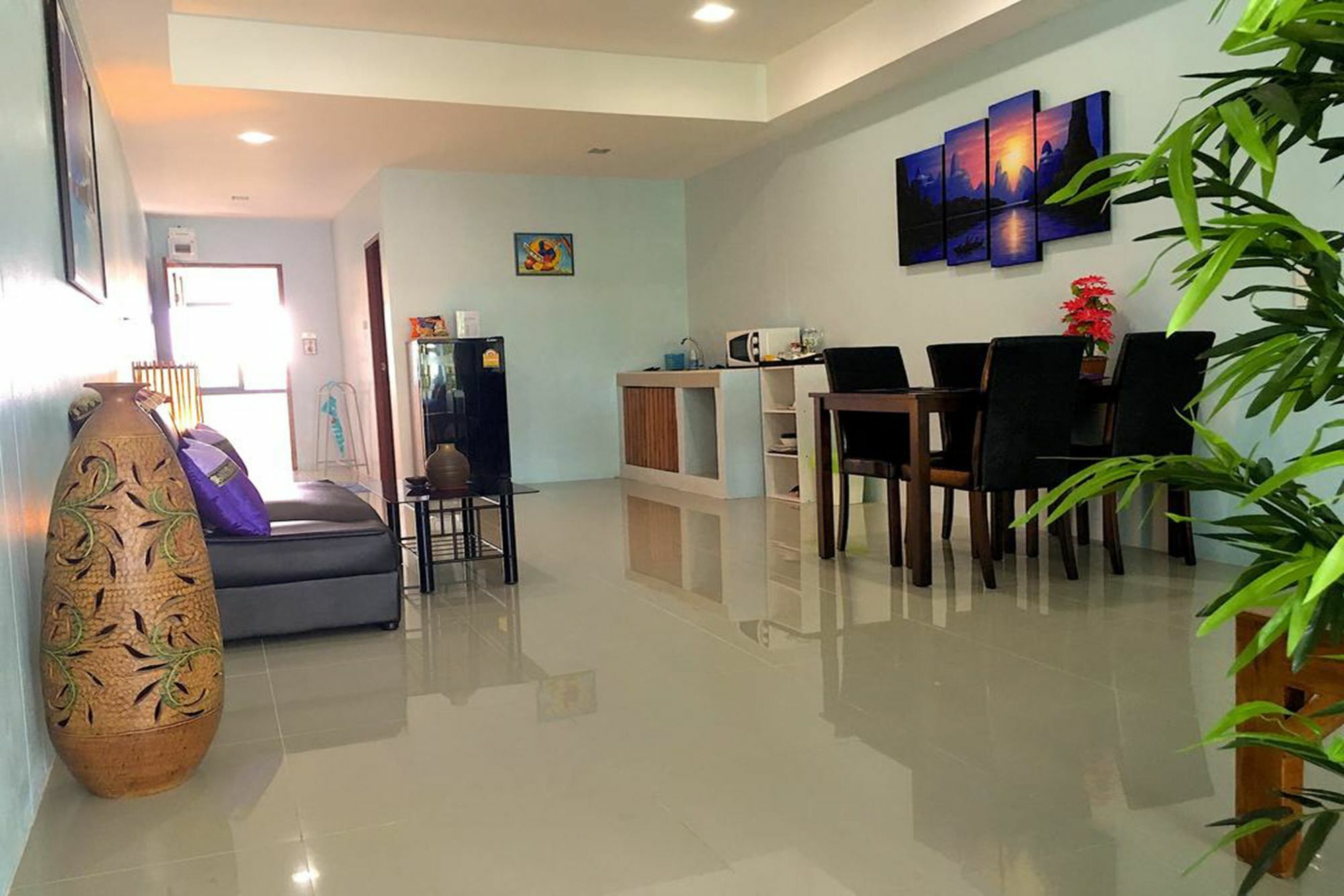 Breezy House Lägenhet Jomtien Beach Exteriör bild